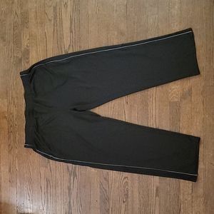 Big and Tall Tek Gear 2XLT Black Training Pants w/ gray stripe Great Condition
